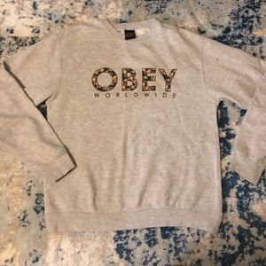 OBEY Crewneck sweatshirt